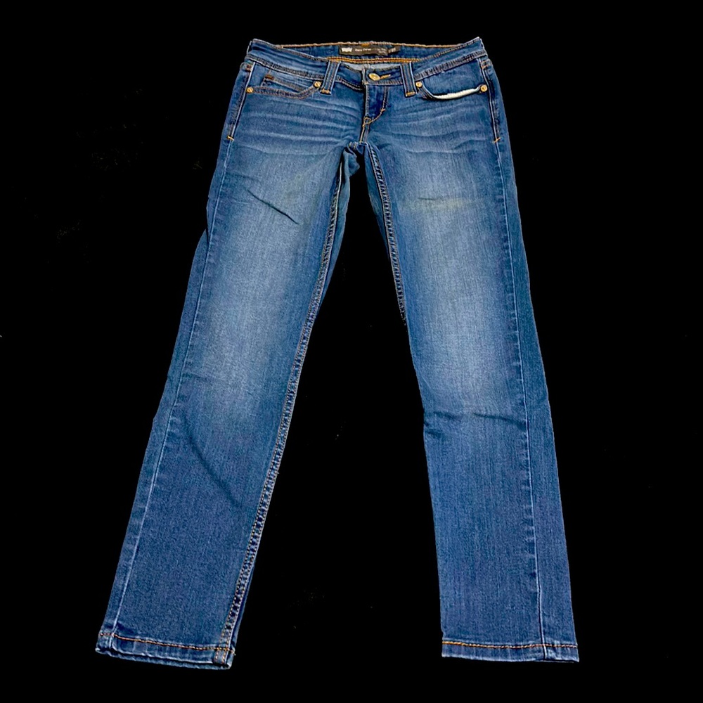 Levi’s woman’s jeans size 25
